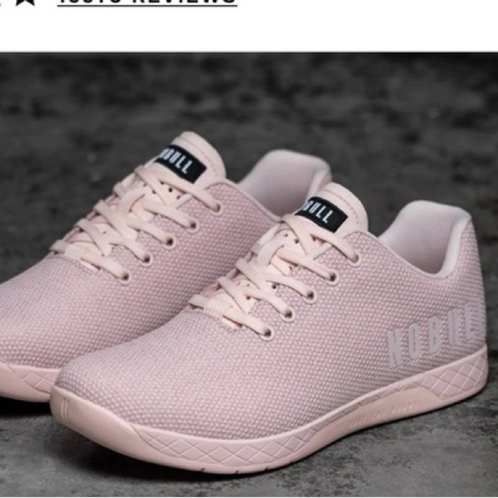 Women’s NOBULL blush heather athletic trainers- Size 12